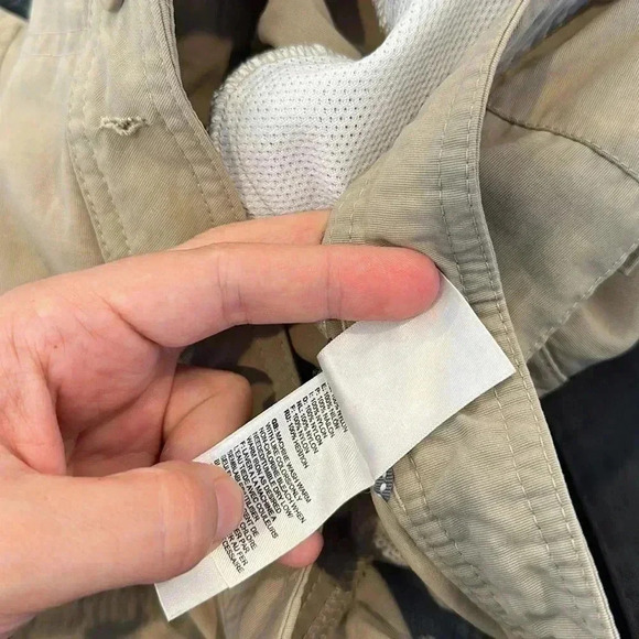 The North Face Cropped Cargo Hiking Outdoor Nylon Pants Khaki Beige Sz 4 - Picture 9 of 9